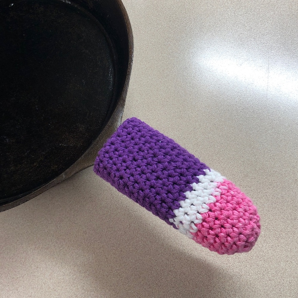 Purple and Pink cotton Crochet Pan Handle holder double thick